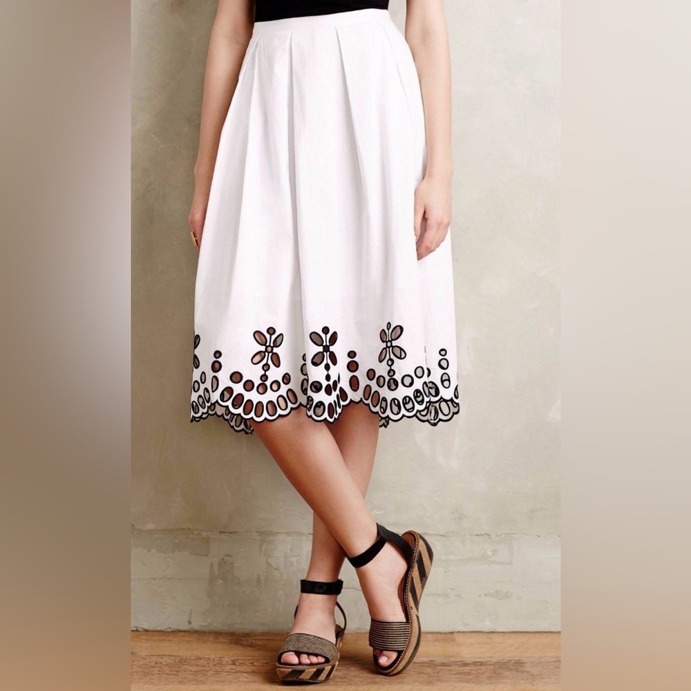 Anthropologie Moulinette Soeurs White Midi Skirt with Black Detailing EUC US 4